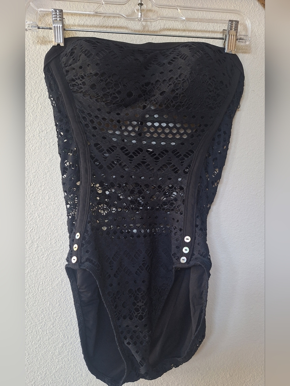 Robin Piccone Penelope Crochet Overlay Swimsuit Size 6 Black One Piece Swimwear - Picture 2 of 7